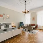 Apartment Grand